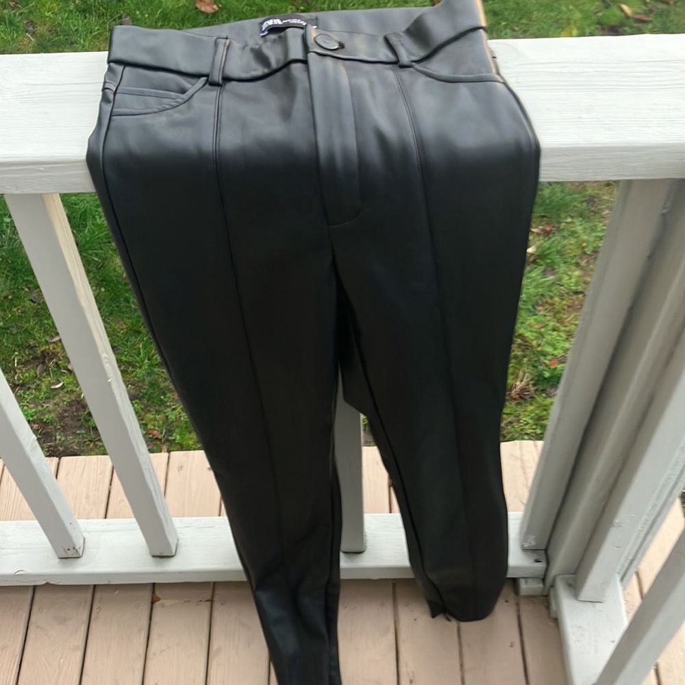 Zara Made in Turkey High Rise Ankle Zippers Black Faux Leather Slim Jeans wmns S - Picture 17 of 17